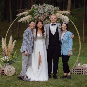 Vestuvinė nuotrauka su vestuvių koordinatorėm
