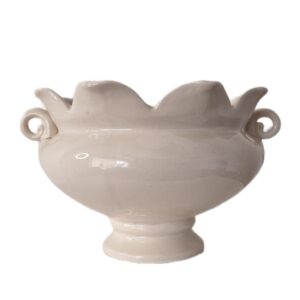 Balta keramikinė vaza
